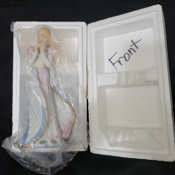 The Legendary 👸 Princess - Picture 16 of 16